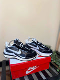 Кросівки Nike x Sacai VaporWaffle Sport Fuschia Black