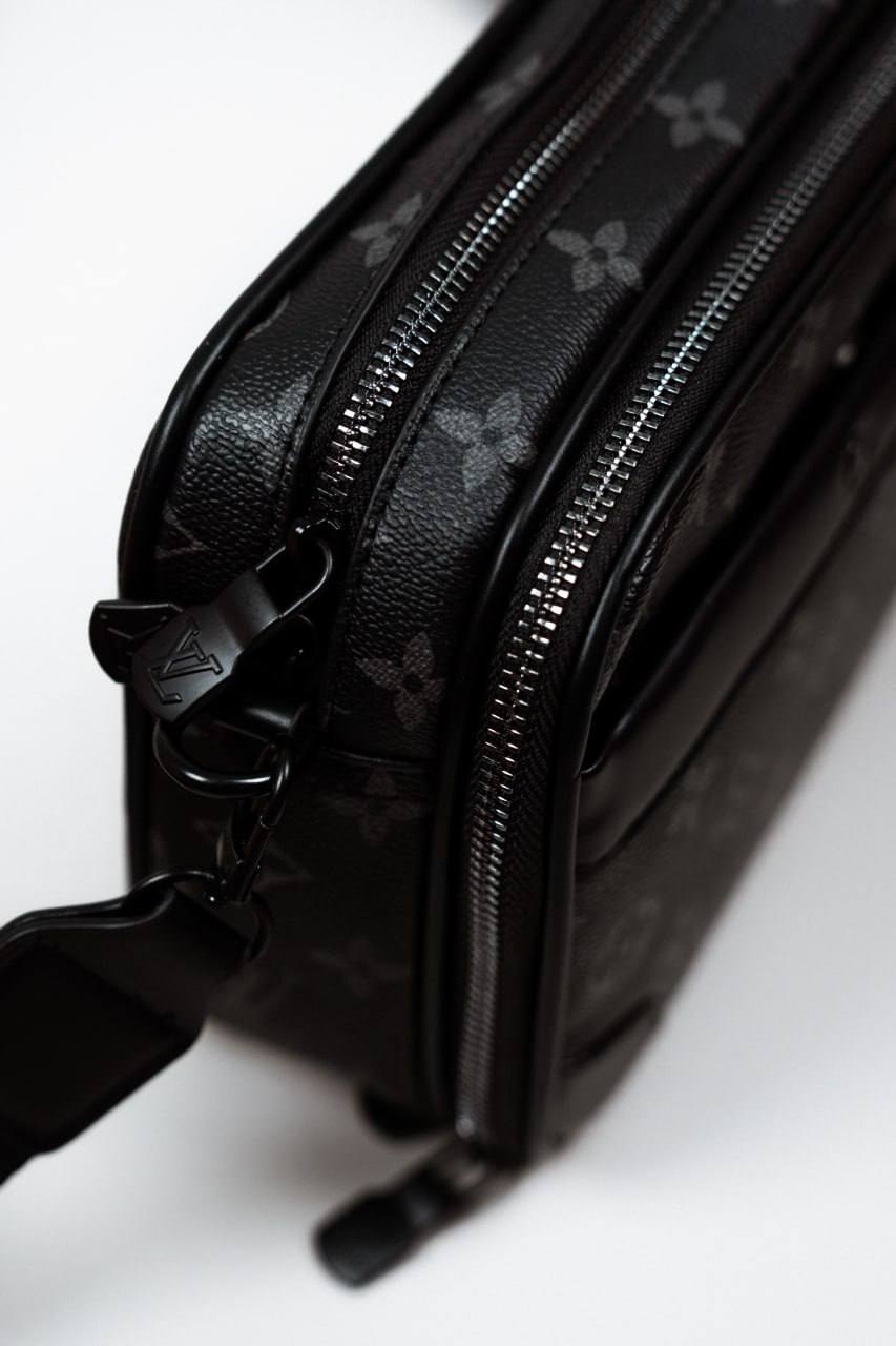 Cумка від Louis Vuitton