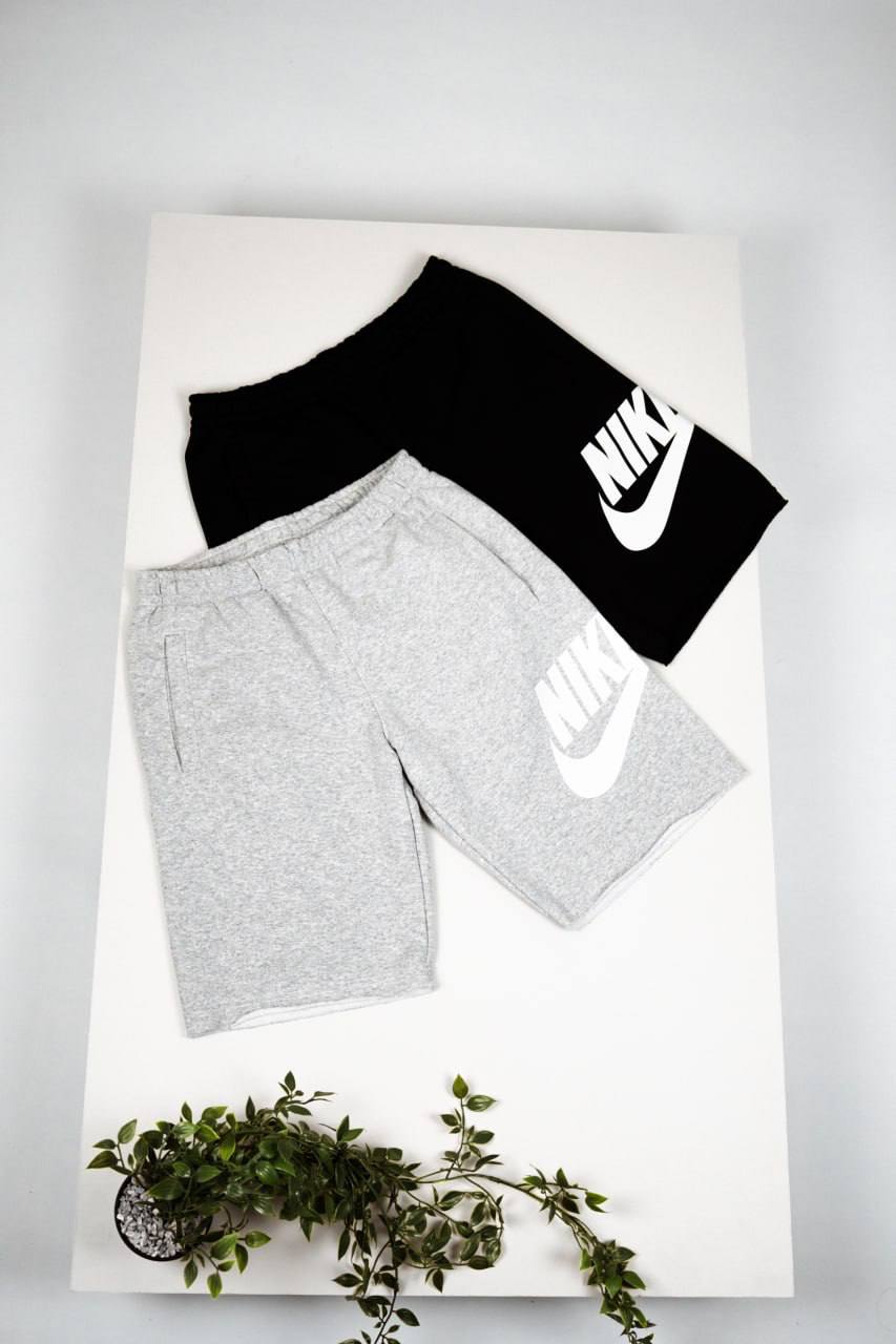 Шорти котонові Nike Club Alumni